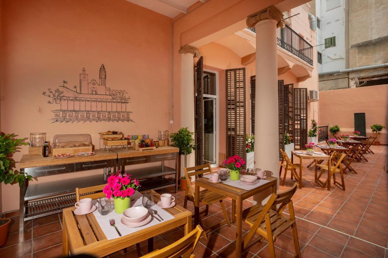 Antonios Hostal Sitges Zewnętrze zdjęcie