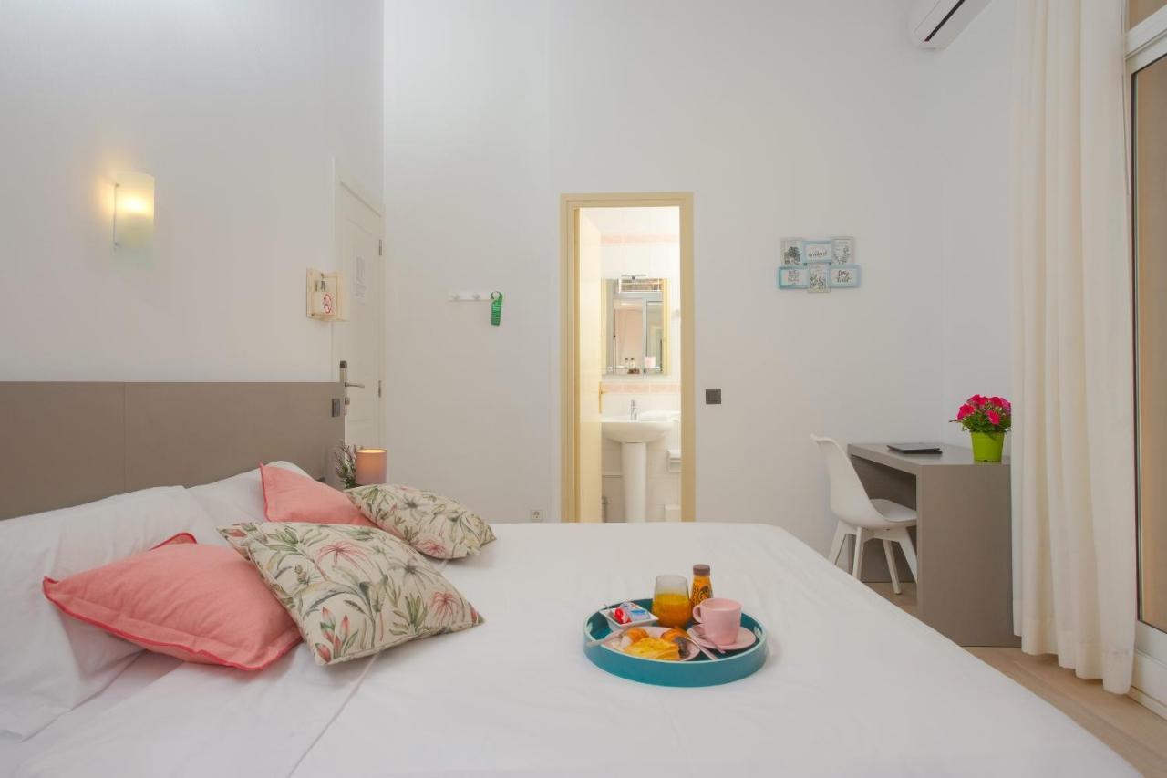 Antonios Hostal Sitges Zewnętrze zdjęcie